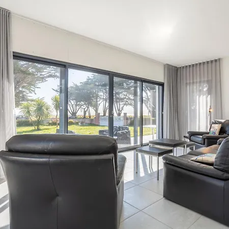 Villa Le Bain De - Vue Sur La *